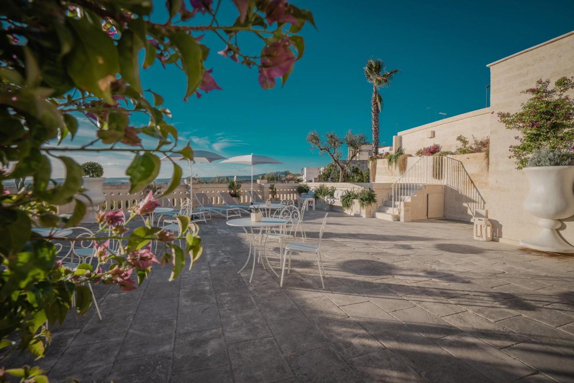 Tufo Bianco Relais Bed & Breakfast Massafra Luaran gambar