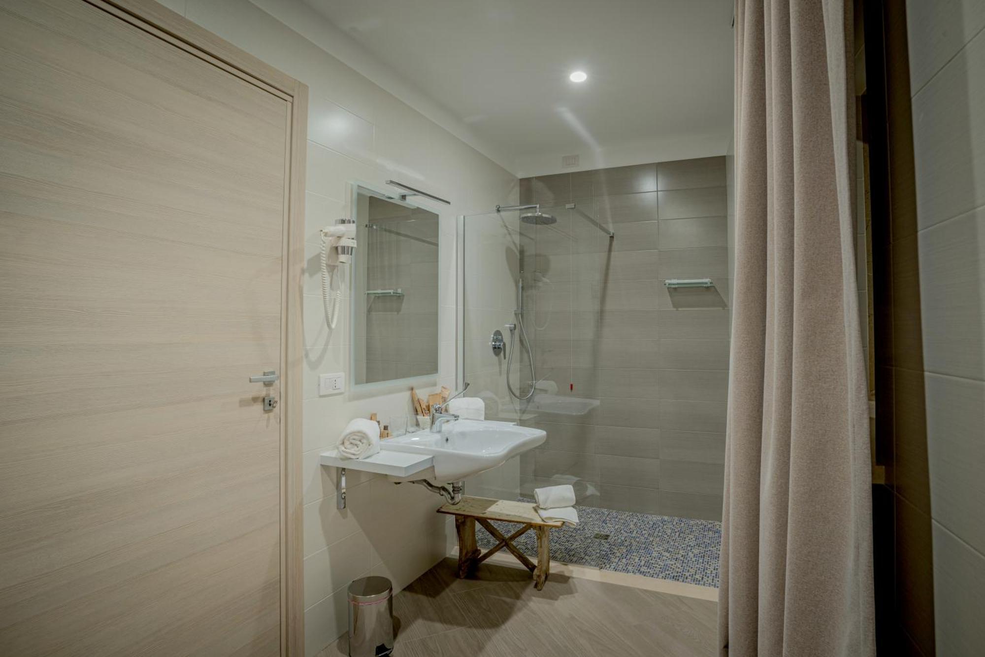 Tufo Bianco Relais Bed & Breakfast Massafra Luaran gambar
